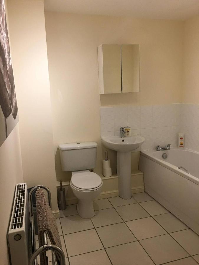 Penthouse Apartment On The River - 65 Skipper Way Saint Neots Εξωτερικό φωτογραφία