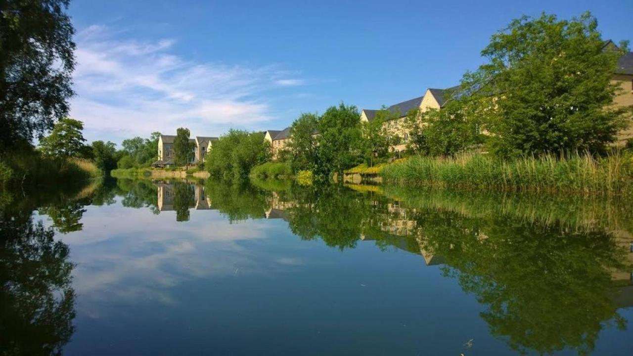 Penthouse Apartment On The River - 65 Skipper Way Saint Neots Εξωτερικό φωτογραφία