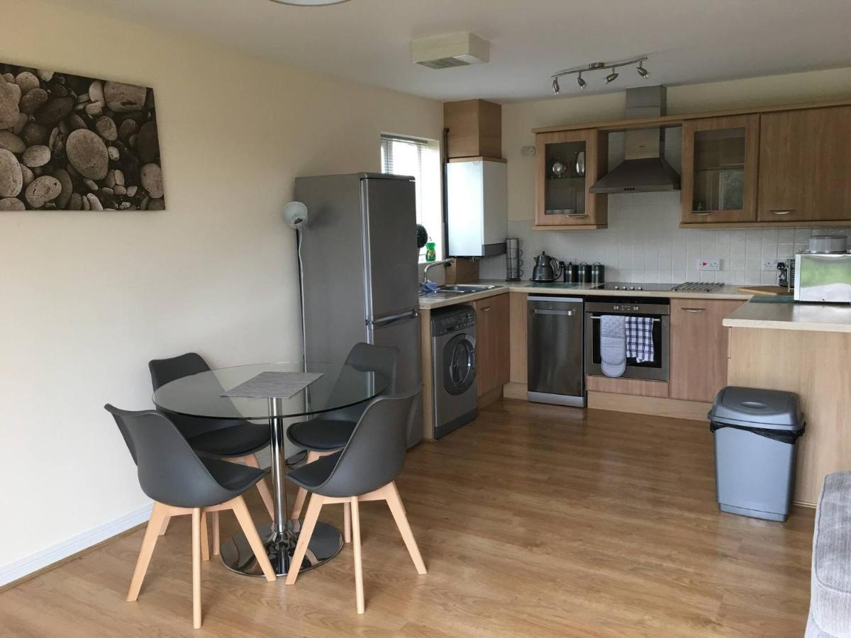 Penthouse Apartment On The River - 65 Skipper Way Saint Neots Εξωτερικό φωτογραφία